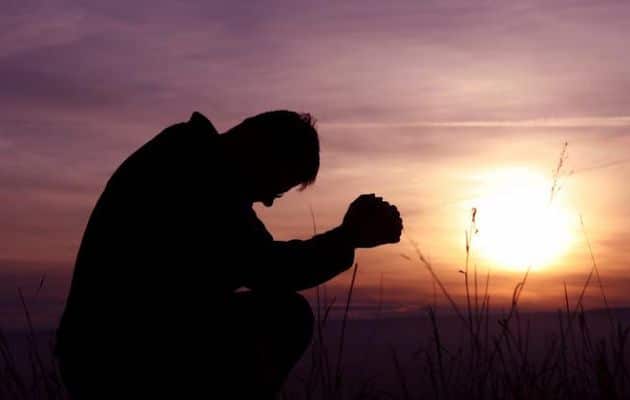 como orar a dios
