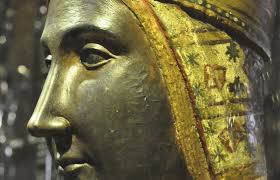 NUESTRA-SEÑORA-DE-MONTSERRAT-3